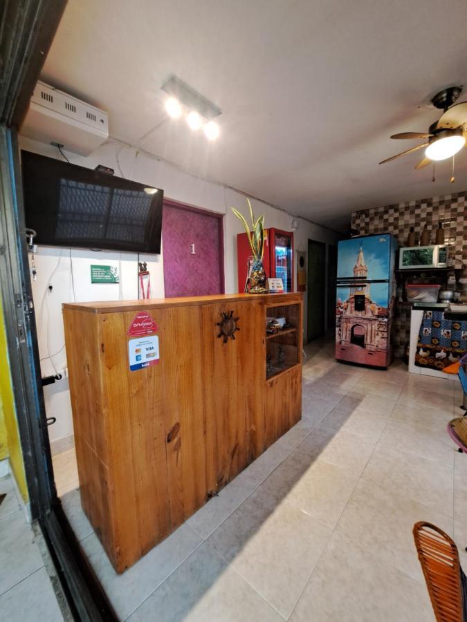 Hostel Shalom Adonai Cartagena Kültér fotó