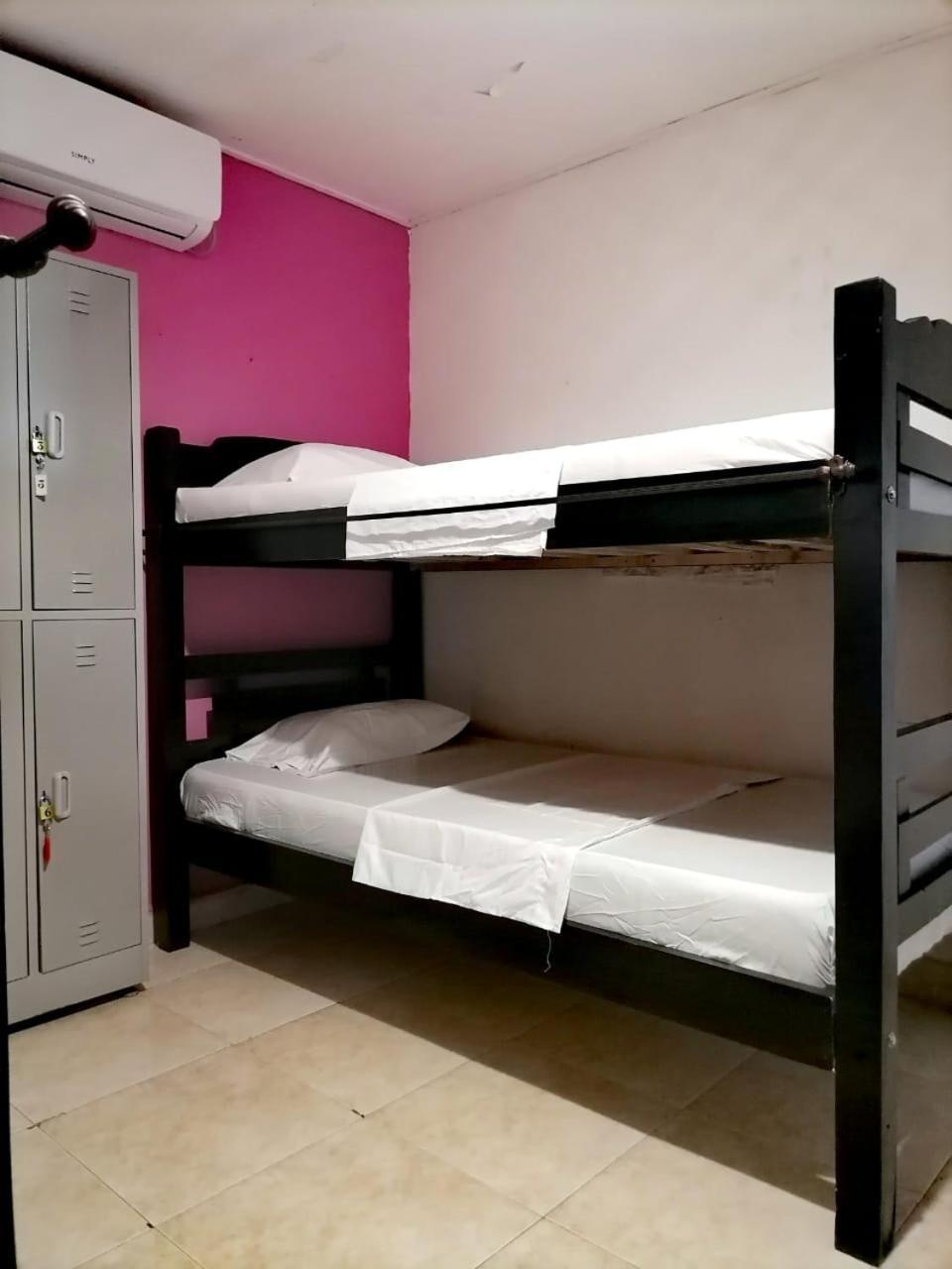 Hostel Shalom Adonai Cartagena Kültér fotó