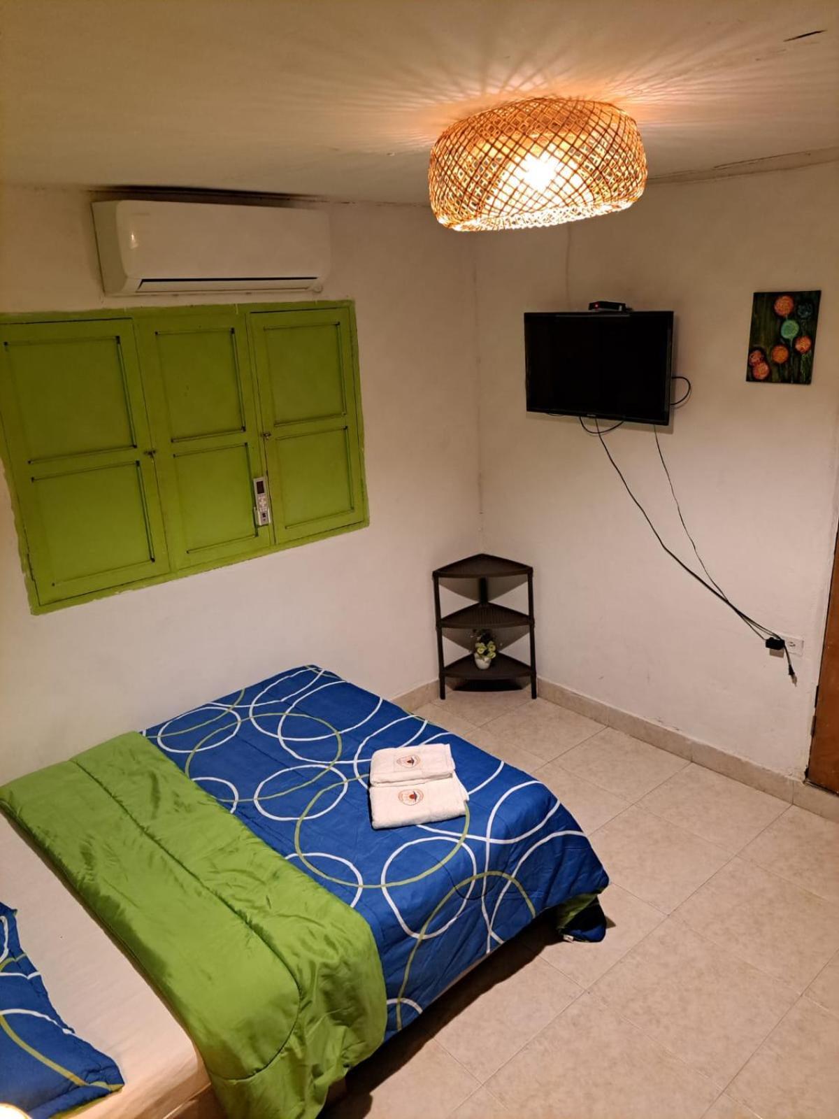 Hostel Shalom Adonai Cartagena Kültér fotó