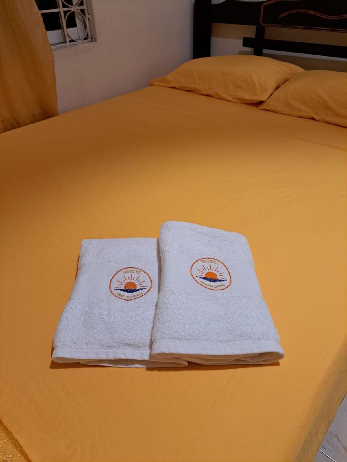 Hostel Shalom Adonai Cartagena Kültér fotó